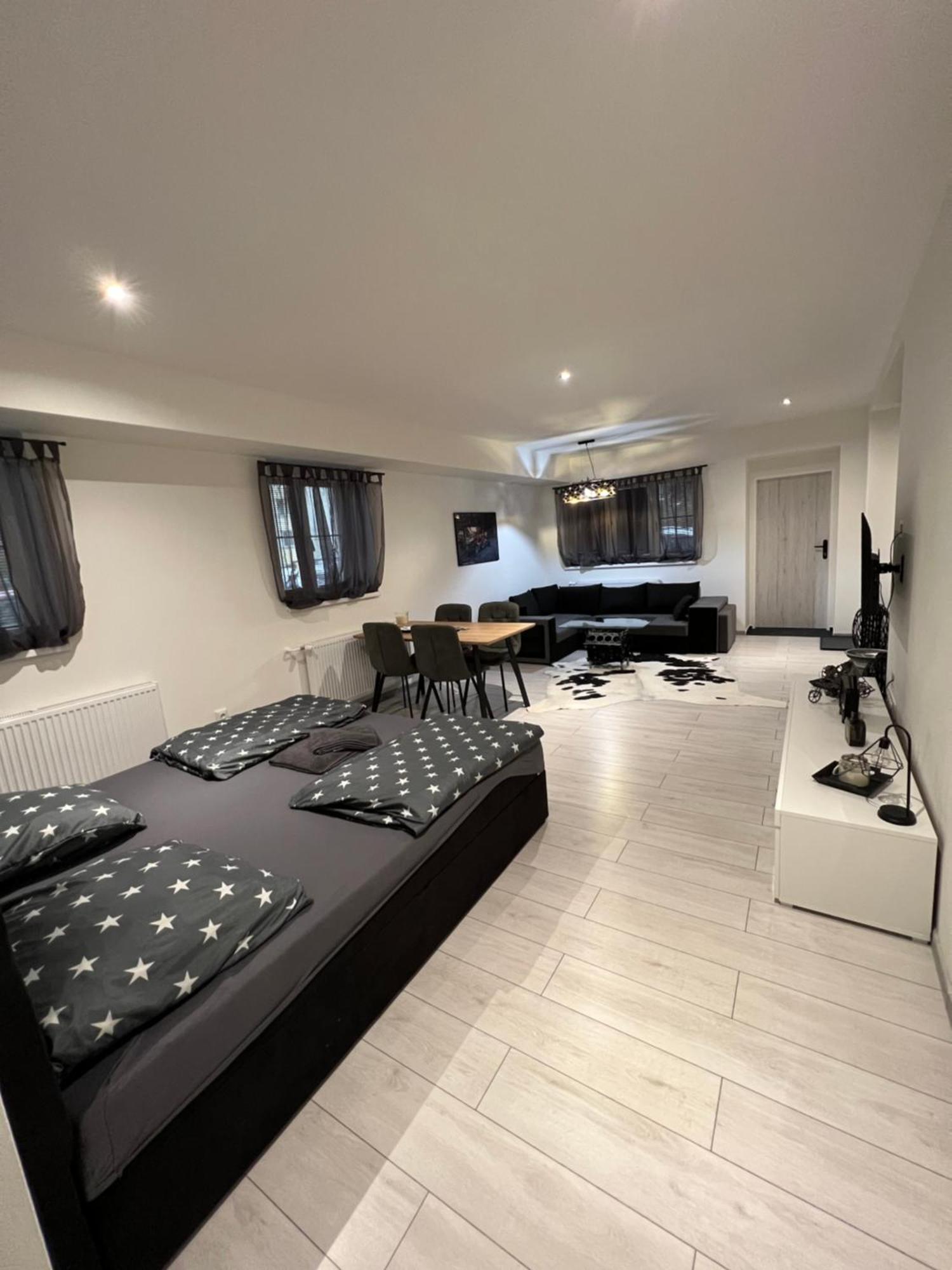 Apartmany Piskovna Assen Ostrava Esterno foto